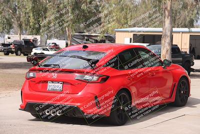 media/Oct-19-2025-Speed Ventures (Sun) [[a6e7fe67be]]/Around the Pits/